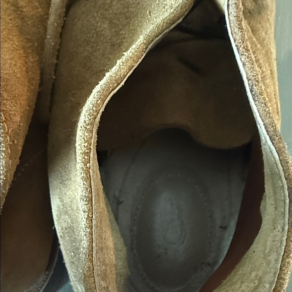 Ugg Men's 13 Tan Suede Shoes - Picture 5 of 6
